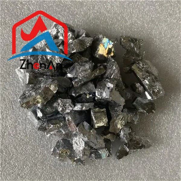 fervanadium is produced in varieties such as V401 and V402, which contain about 40% vanadium